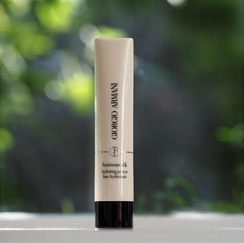 armani hydrating primer.